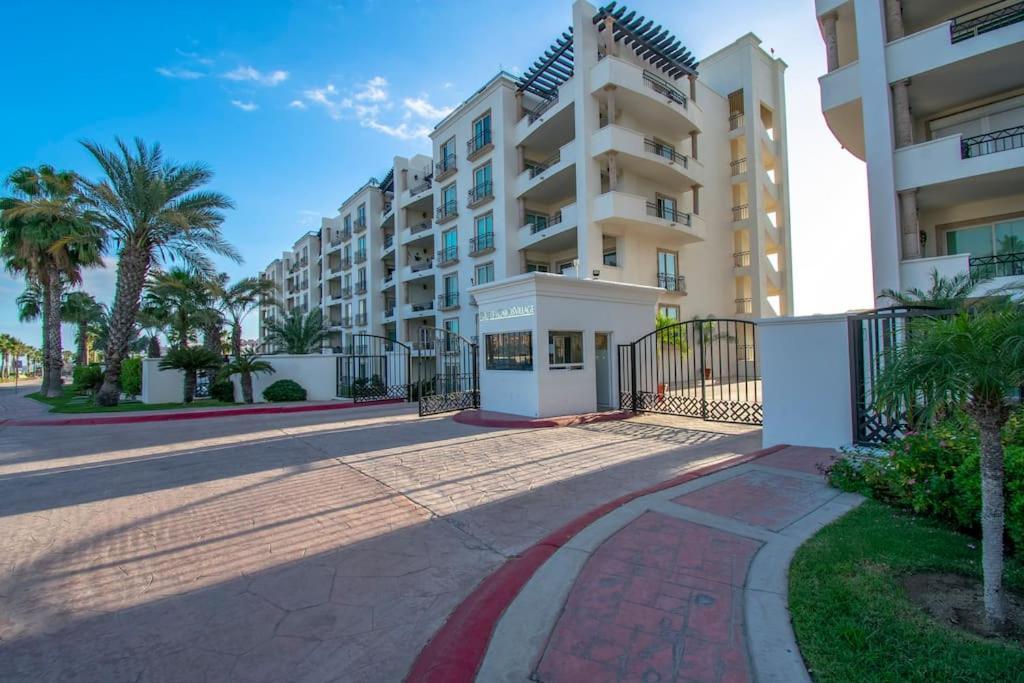 Condo Paraiso - Luxurious New Condo 300Mt From The Beach กาโบซานลูกัส ภายนอก รูปภาพ