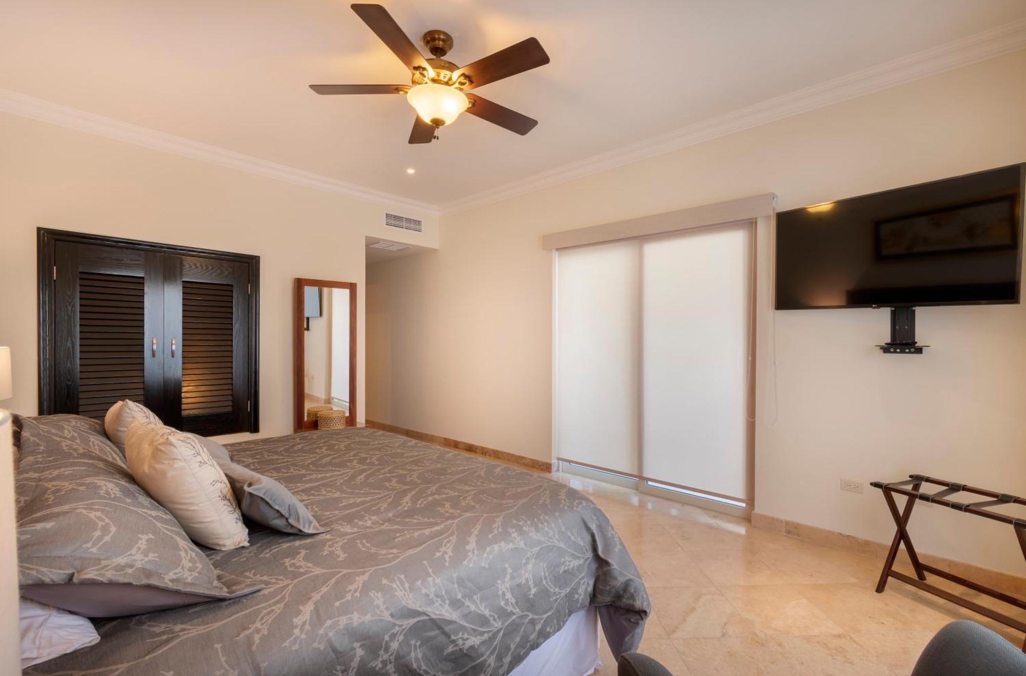 Condo Paraiso - Luxurious New Condo 300Mt From The Beach กาโบซานลูกัส ภายนอก รูปภาพ